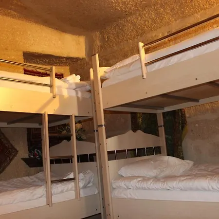 In Peace Cave 旅馆 格雷梅