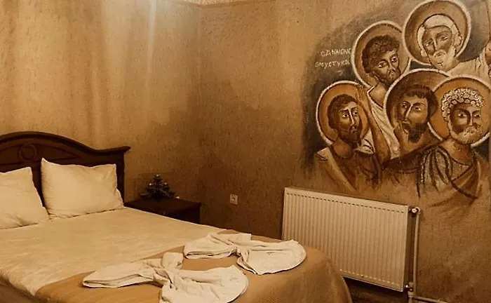 Albergue In Peace Cave *