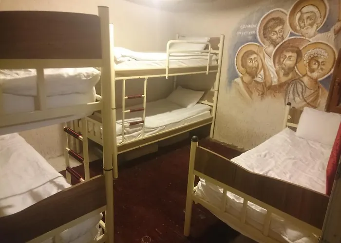 In Peace Cave Albergue Göreme